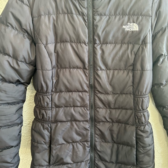 The North Face Black Quilted Jacket - Picture 8 of 9